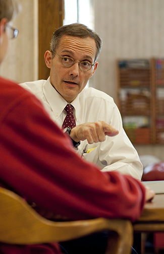 Scott Himsel '85 oversees the Wabash pre-law program.