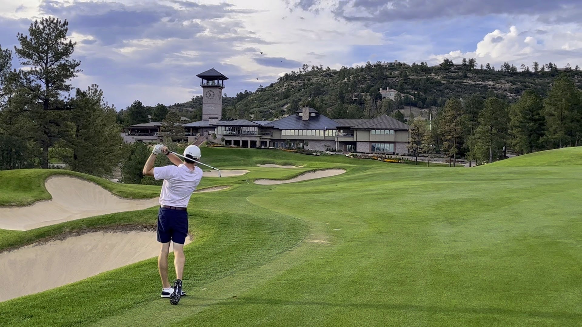 “I played some of the best golf in my life this summer,” 168ƽ̨_ʱȷ-ע|iss said. “Thanks to my boss, me and my dad got to play at Castle Pines Golf Club, one of the more exclusive courses in the state that will host the BMW Championship in 2024. It was awesome!”